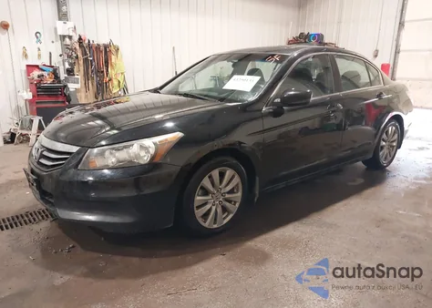 2011 Honda Accord 2.4 Ex z USA, uszkodzony, nr VIN 1HGCP2F71BA110725